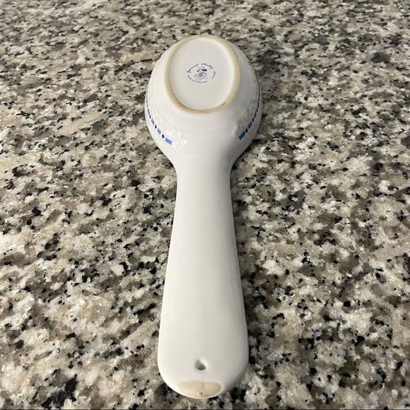 Disney Gourmet Mickey Spoon Rest - Picture 11 of 12